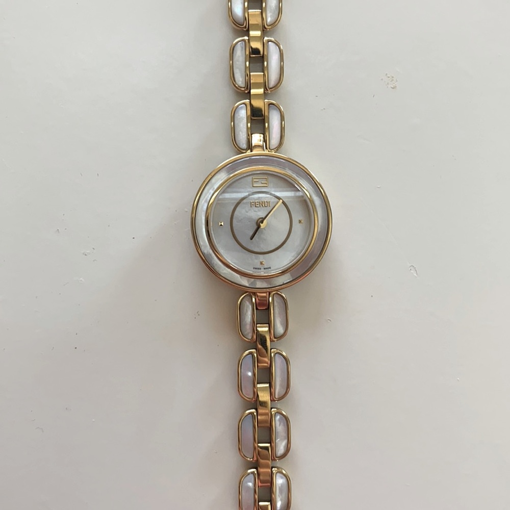 Fendi mother of Pearl watch in great condition
